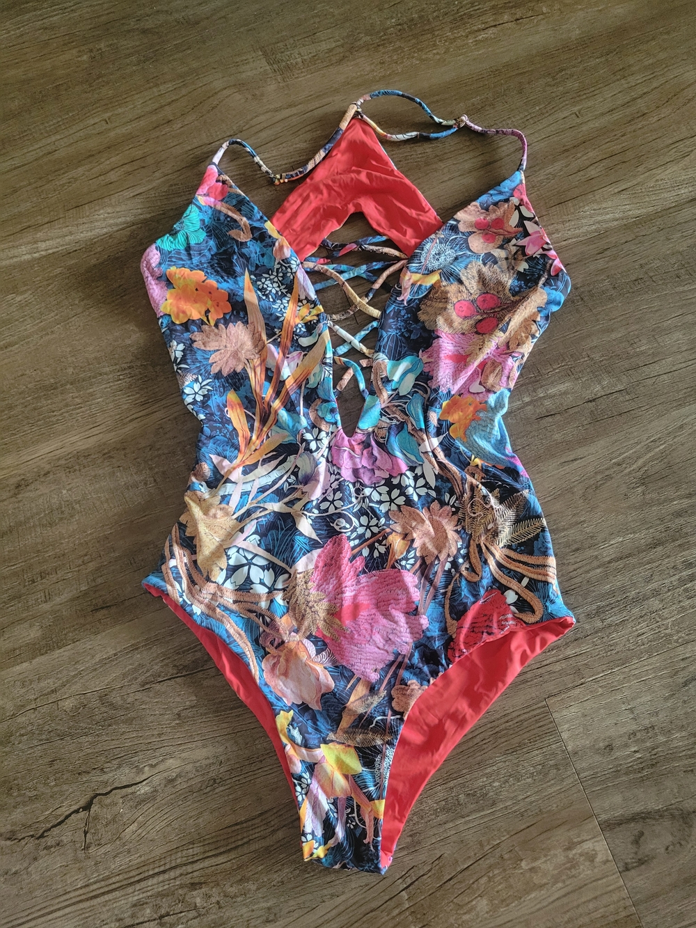 Woman Floral One-Piece Swimsuit - Multicolor (Pink/Blue)reversable To Red